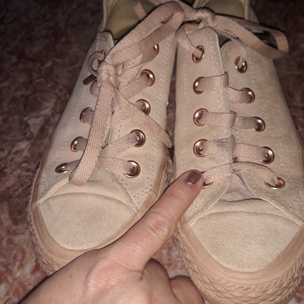Converse ALL STAR Rose Gold Suede Low Tops - Picture 6 of 8
